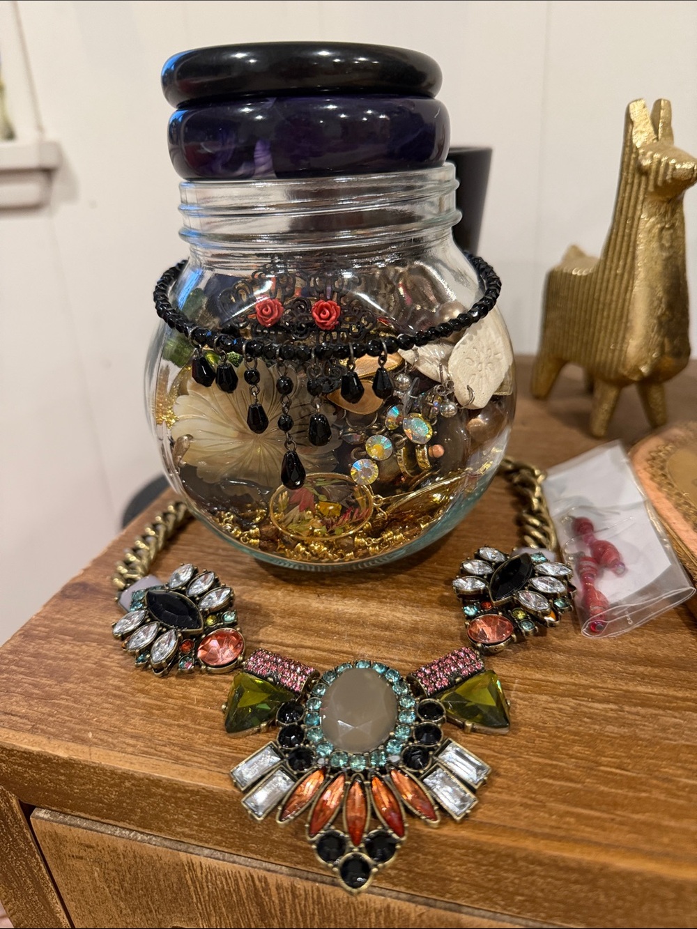 Midnight Garden: An Olivia Welles inspired mystery journey of jewelry